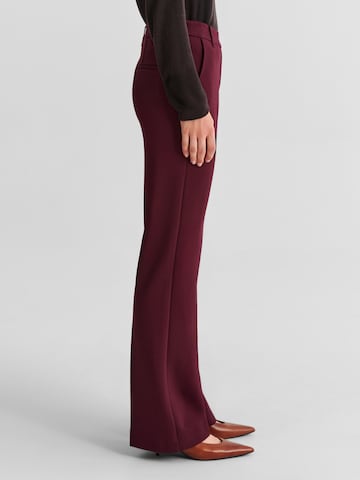 regular Pantaloni con piega frontale 'Lauranita' di TATUUM in rosso