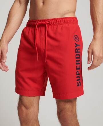 Superdry Zwemshorts in Rood: voorkant