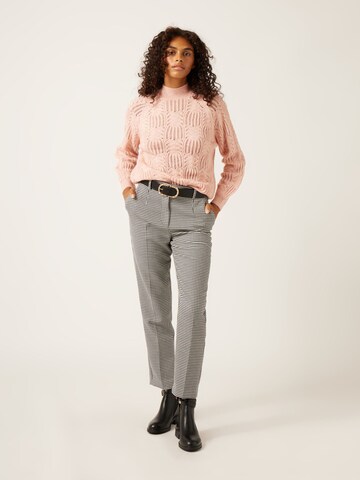 NAF NAF Sweater 'Yulia' in Pink