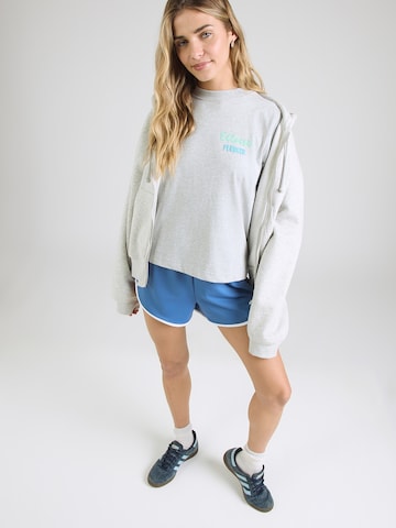 Tricou 'Fruttas' de la ELLESSE pe gri