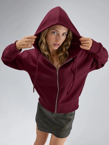 Veste de survêtement Busem en rouge
