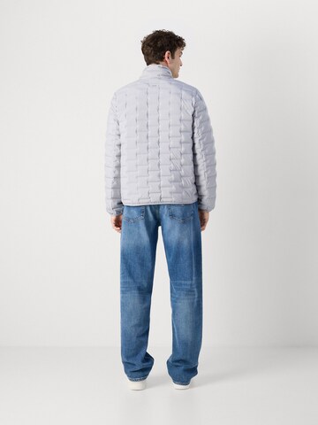 Calvin Klein Prehodna jakna | siva barva: zadnja stran