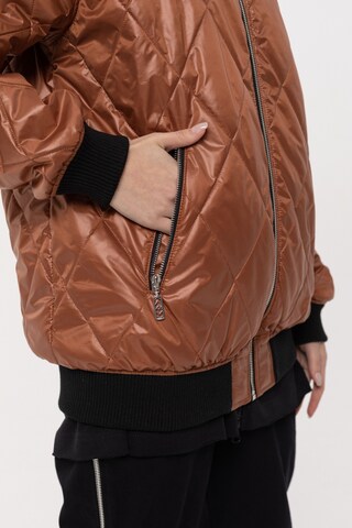 ET Nos Between-Season Jacket in Brown