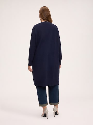 Pullover di Fiorella Rubino in blu
