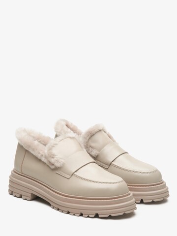 Boots '107-51' di Estro in beige