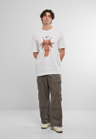 MT Upscale Shirt 'Touch the Sky' in White