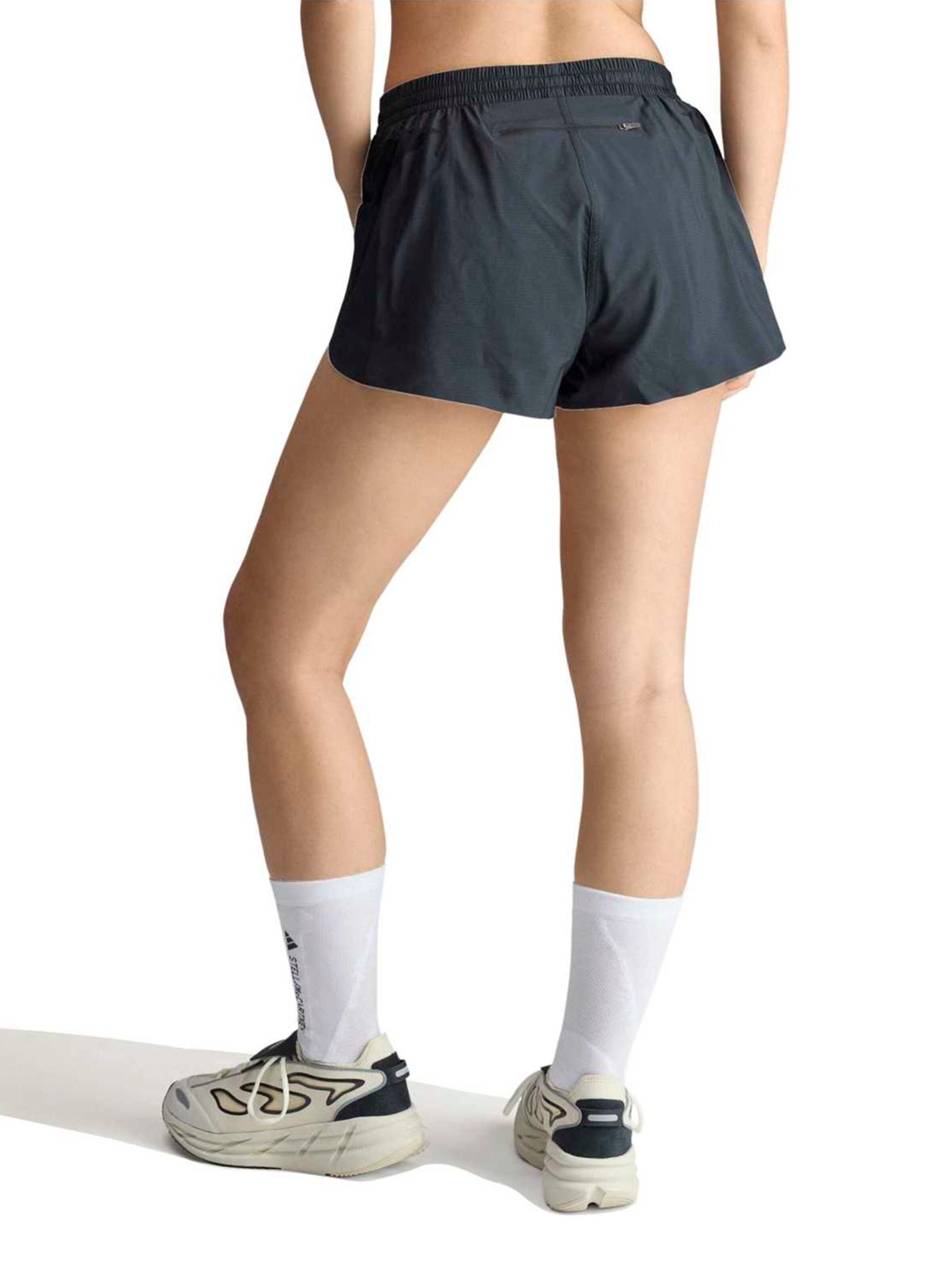 Largi Pantaloni sport de la ADIDAS BY STELLA MCCARTNEY pe negru