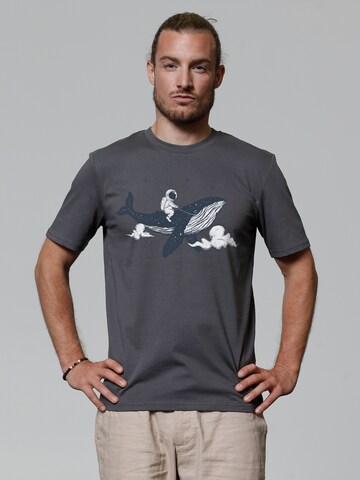Watapparel Shirt ' Spacewhale ' in Grijs: voorkant
