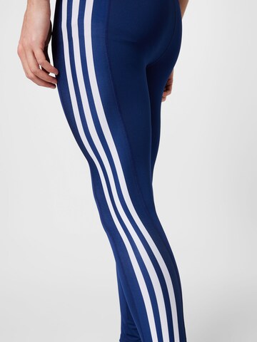 ADIDAS PERFORMANCESkinny Sportske hlače 'Techfit 3-Stripes Long' - plava boja