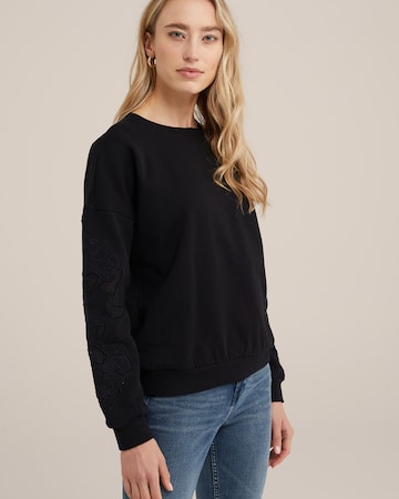 WE Fashion Sweatshirt in Black: front