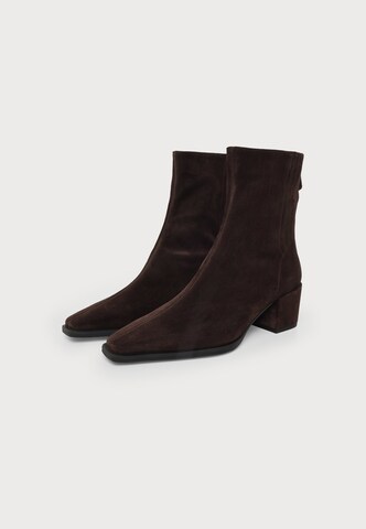 Botine 'ZURI' de la Kennel & Schmenger pe maro