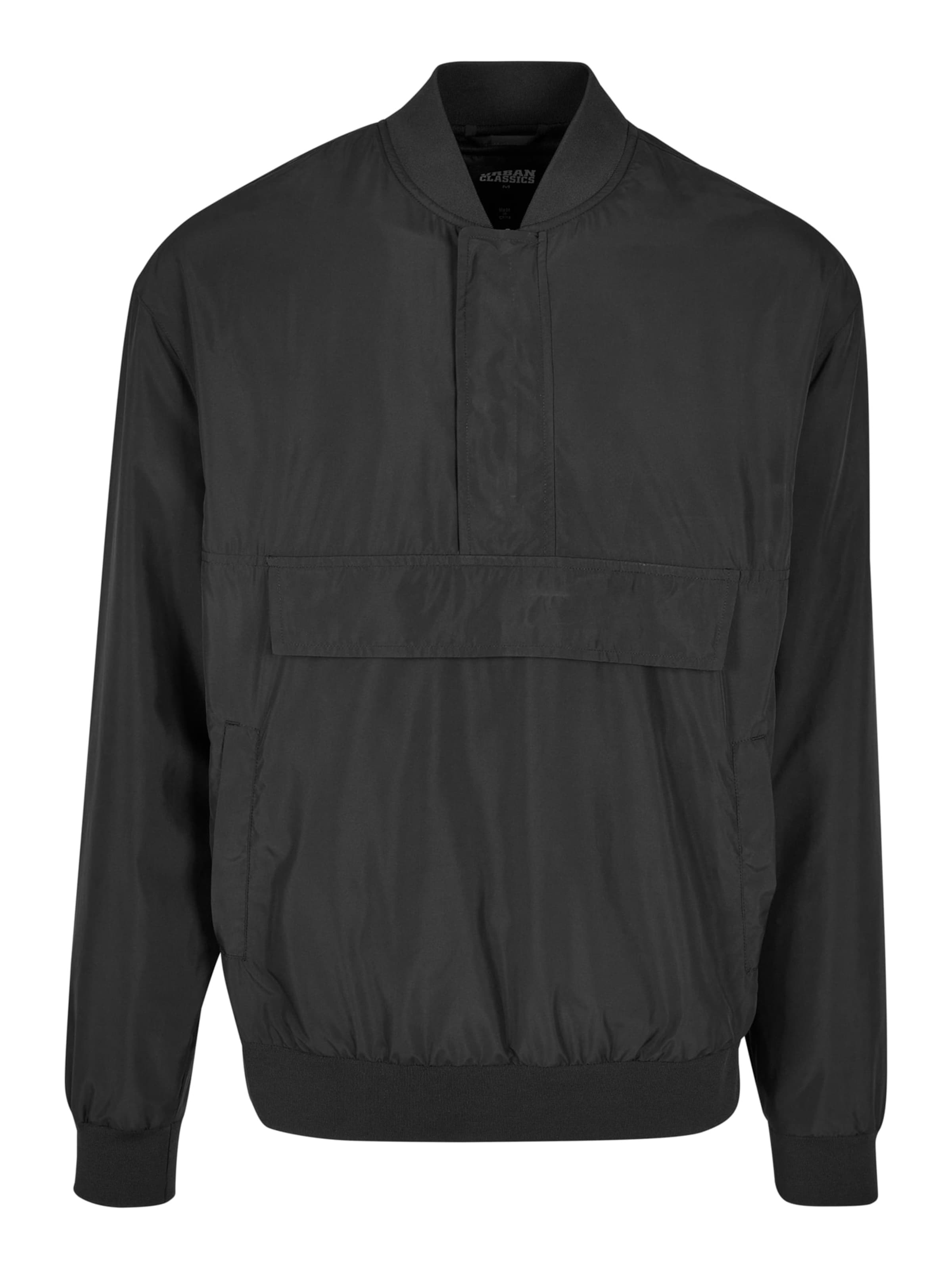 Urban Classics Jacke in Schwarz: Vorderseite