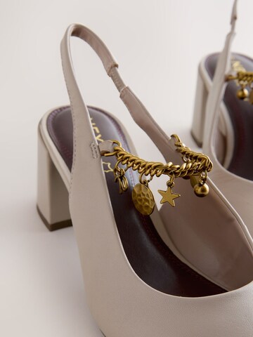 Next Lodičky – béžová