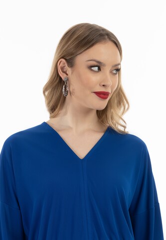 faina Shirt in Blau