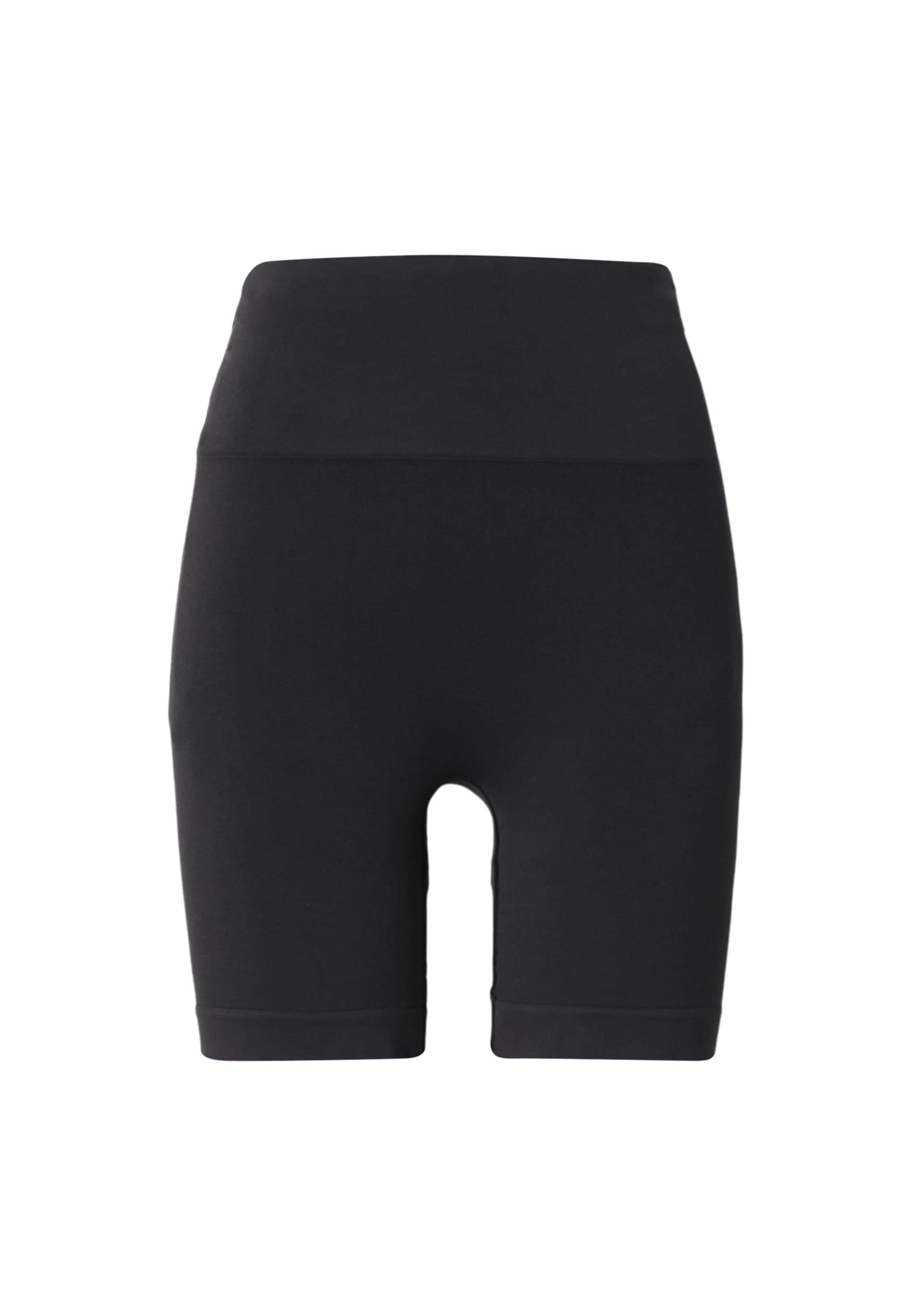 Lykkeland Atelier Skinny Sports trousers 'Honest' in Black: front