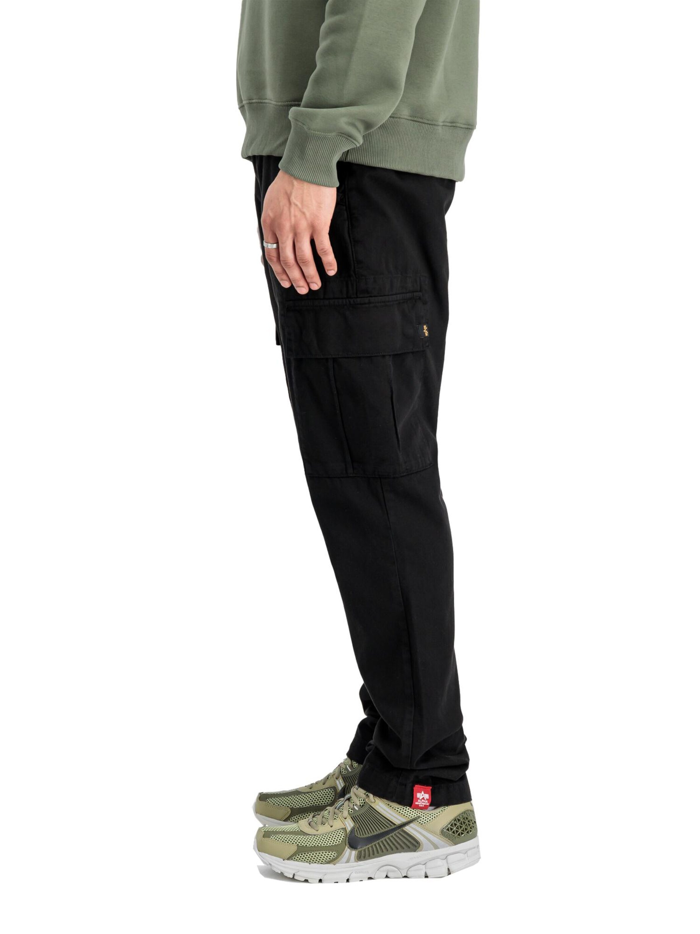 ALPHA INDUSTRIES Normální Kapsáče 'Agent' – černá
