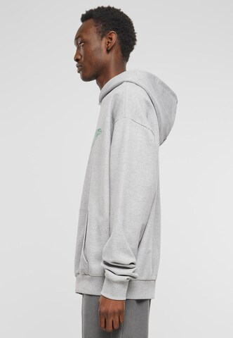 MT Upscale Sweatshirt 'Athletic Club' in Grey