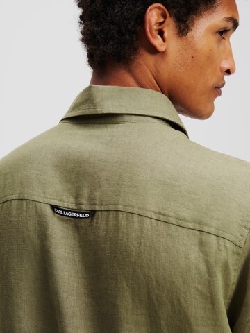 Coupe regular Chemise Karl Lagerfeld en vert