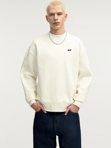 Pull&Bear Tréning póló - fehér: elől