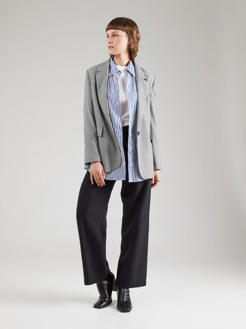 Wide leg Pantaloni con pieghe 'Sahani' di Samsøe Samsøe in nero