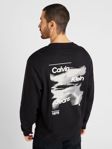 Calvin Klein Jeans Sweatshirt i sort: forside