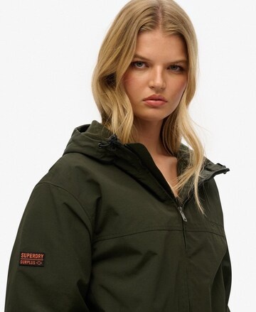Veste mi-saison Superdry en vert