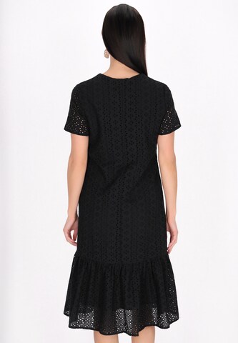 Usha - Vestido em preto