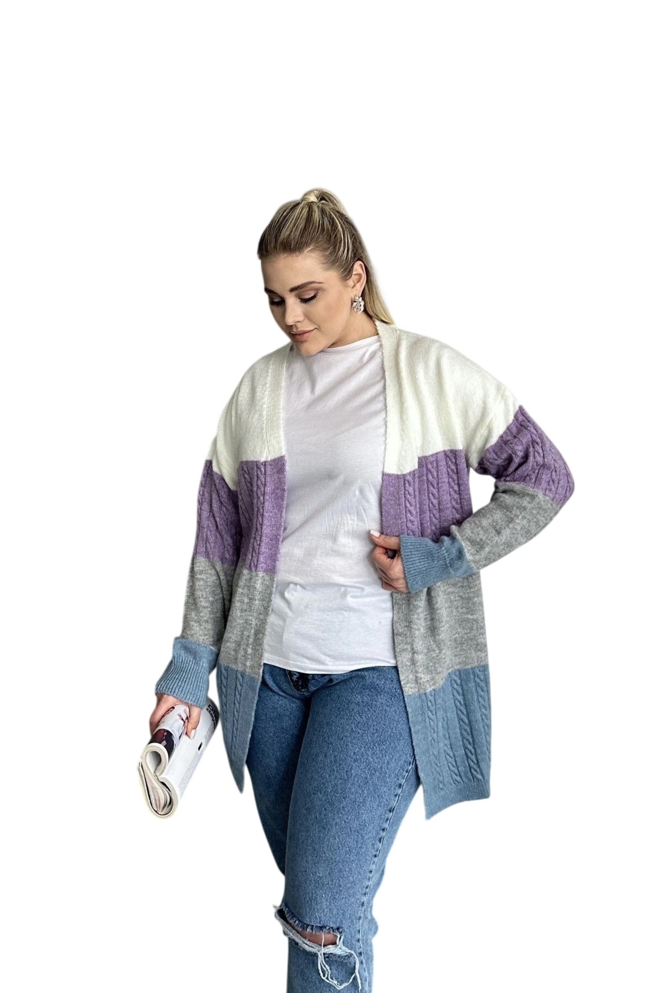 Stil Diva Strickjacke in Mischfarben: Vorderseite