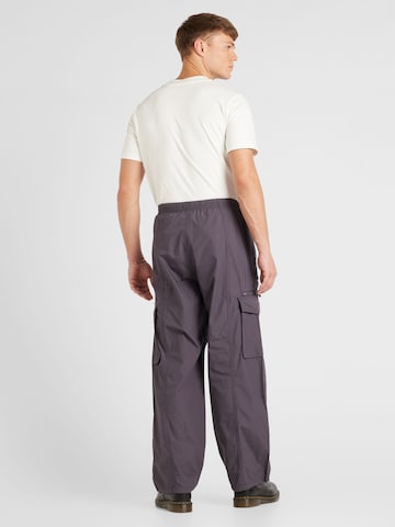 WEEKDAY Loose fit Cargo Pants 'Piper' in Grey