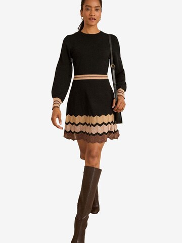 love & roses Kötött ruhák - fekete: elől