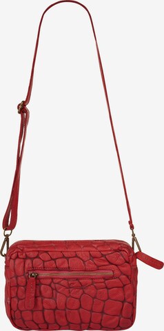 Samantha Look Crossbody Bag in Red: front