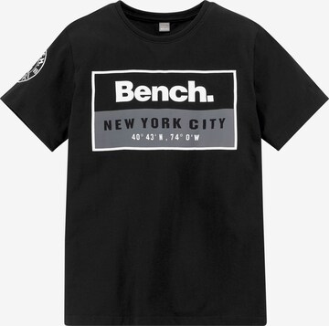 BENCH T-Shirt in Schwarz: front