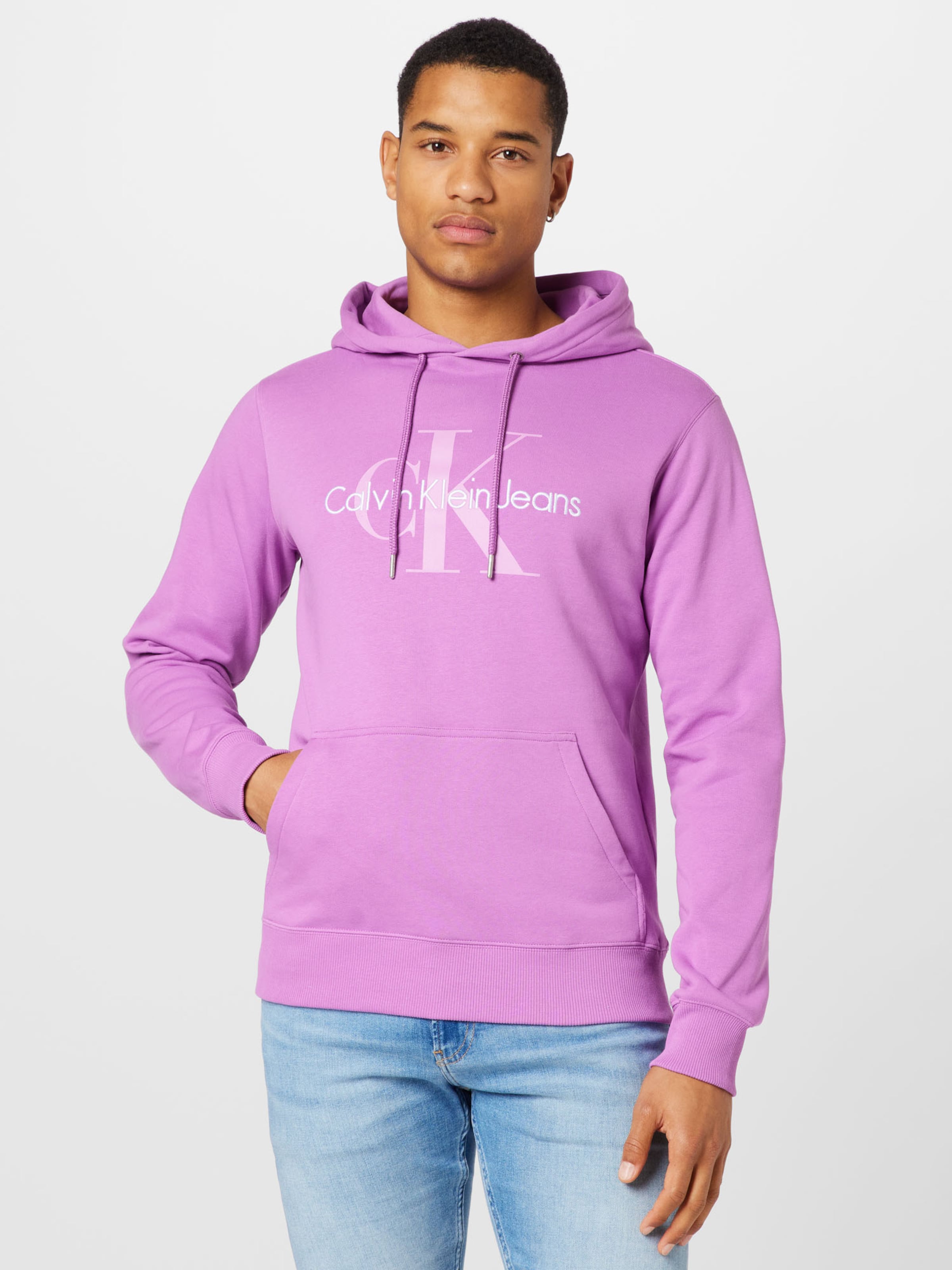 Calvin Klein Jeans Sweatshirt in Lilac, Orchid | ABOUT YOU