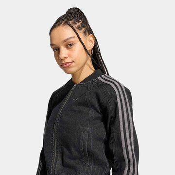 ADIDAS ORIGINALS Φθινοπωρινό και ανοιξιάτικο μπουφάν σε μαύρο