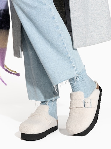 Bayton - Zuecos 'ADOUR' en beige: frente