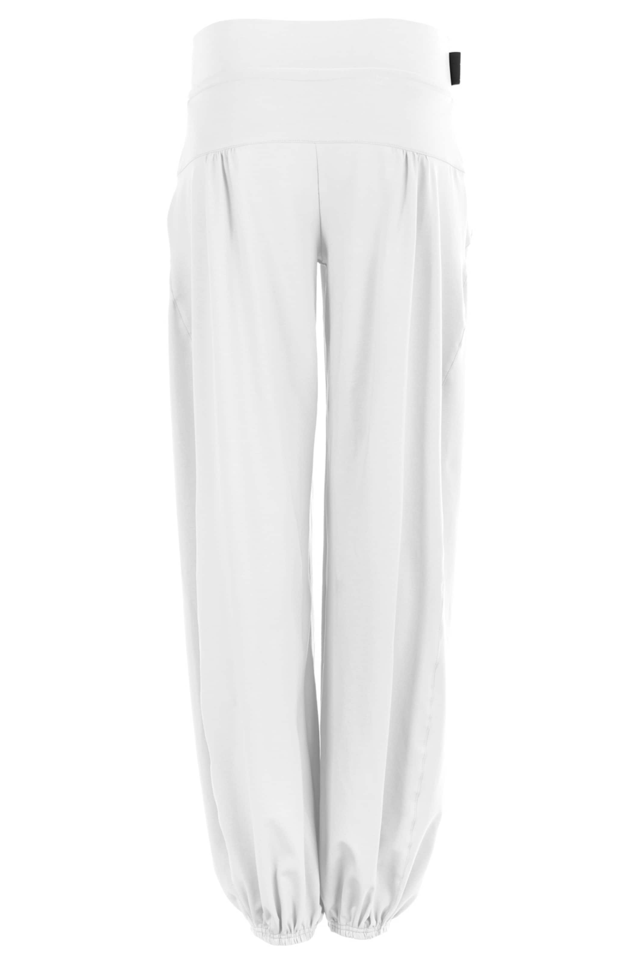 Largi Pantaloni sport 'WTE3' de la Winshape pe alb