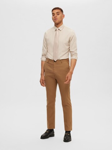 SELECTED HOMME Přiléhavý střih Košile 'Owen' – béžová
