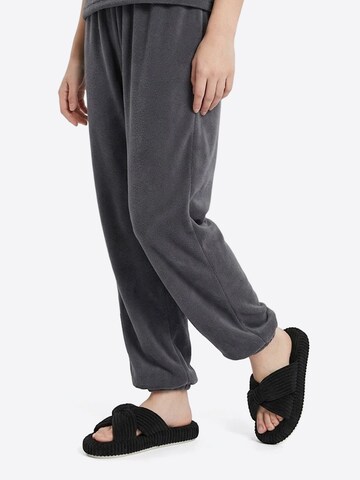Youecci Slippers 'Corduroy Cross‑Knot House Slippers' in Black