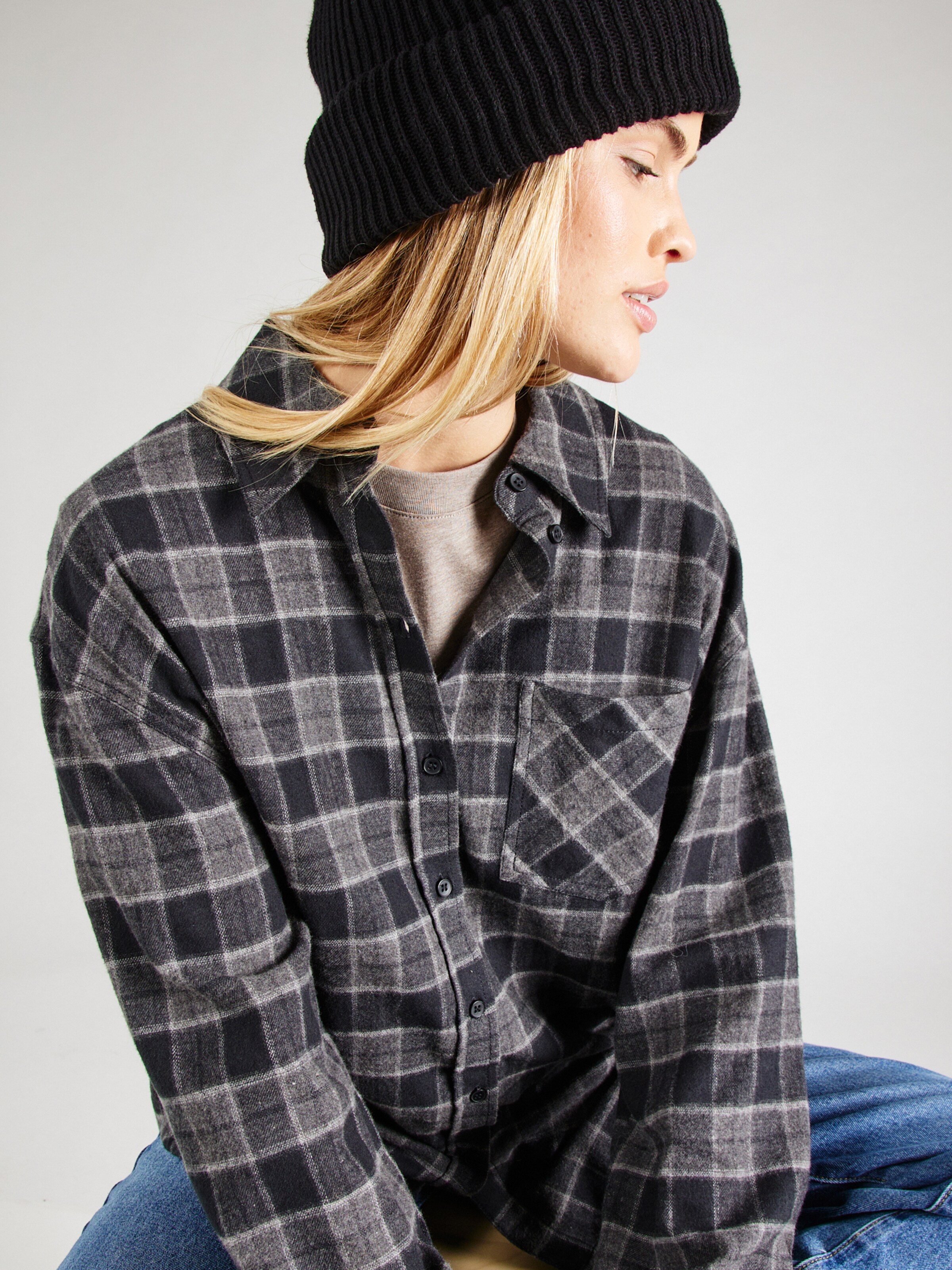 Monki Camicia da donna in Grigio Antracite ABOUT YOU