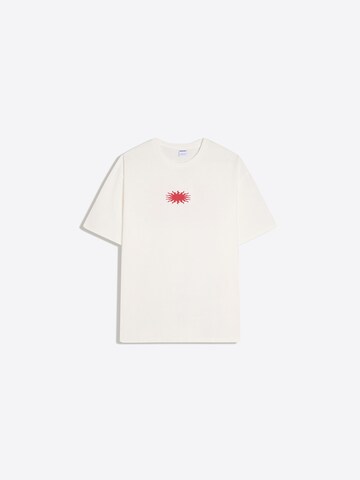 Bershka Póló 'PARADISE CLUB' - fehér: elől