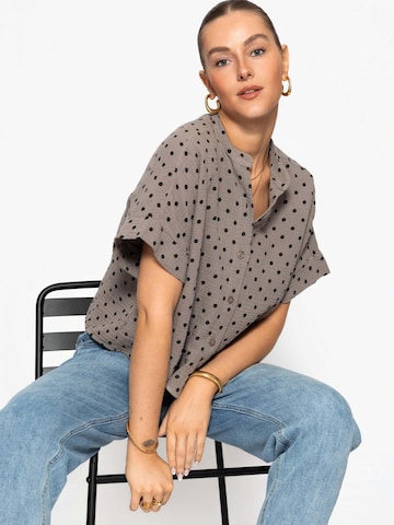 SASSYCLASSY Bluse‌‌‌ in Grau
