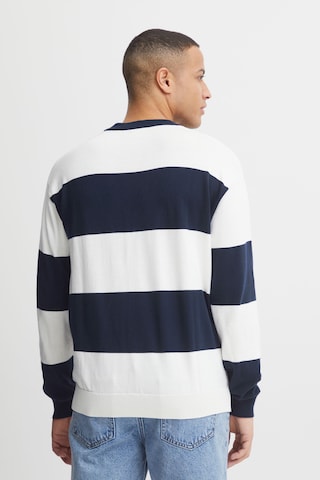 !Solid Sweater 'Fedele' in Blue