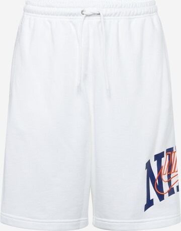 Nike Sportswear - Loosefit Calças 'CLUB' em branco: frente