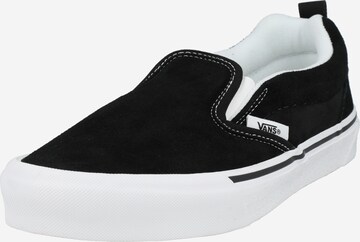 Scarpa slip-on 'Knu' di VANS in nero: frontale