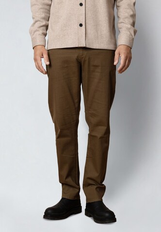 Clean Cut Copenhagen Normální Chino kalhoty 'London Caden' – hnědá: přední strana