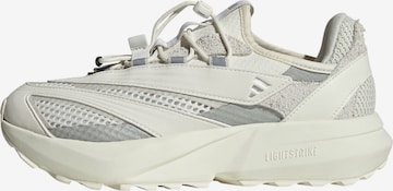 ADIDAS SPORTSWEAR Sneakers 'Lightblaze Vista' in White: front