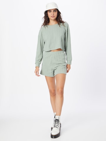 ABOUT YOU Shirt 'Fenja' in Groen