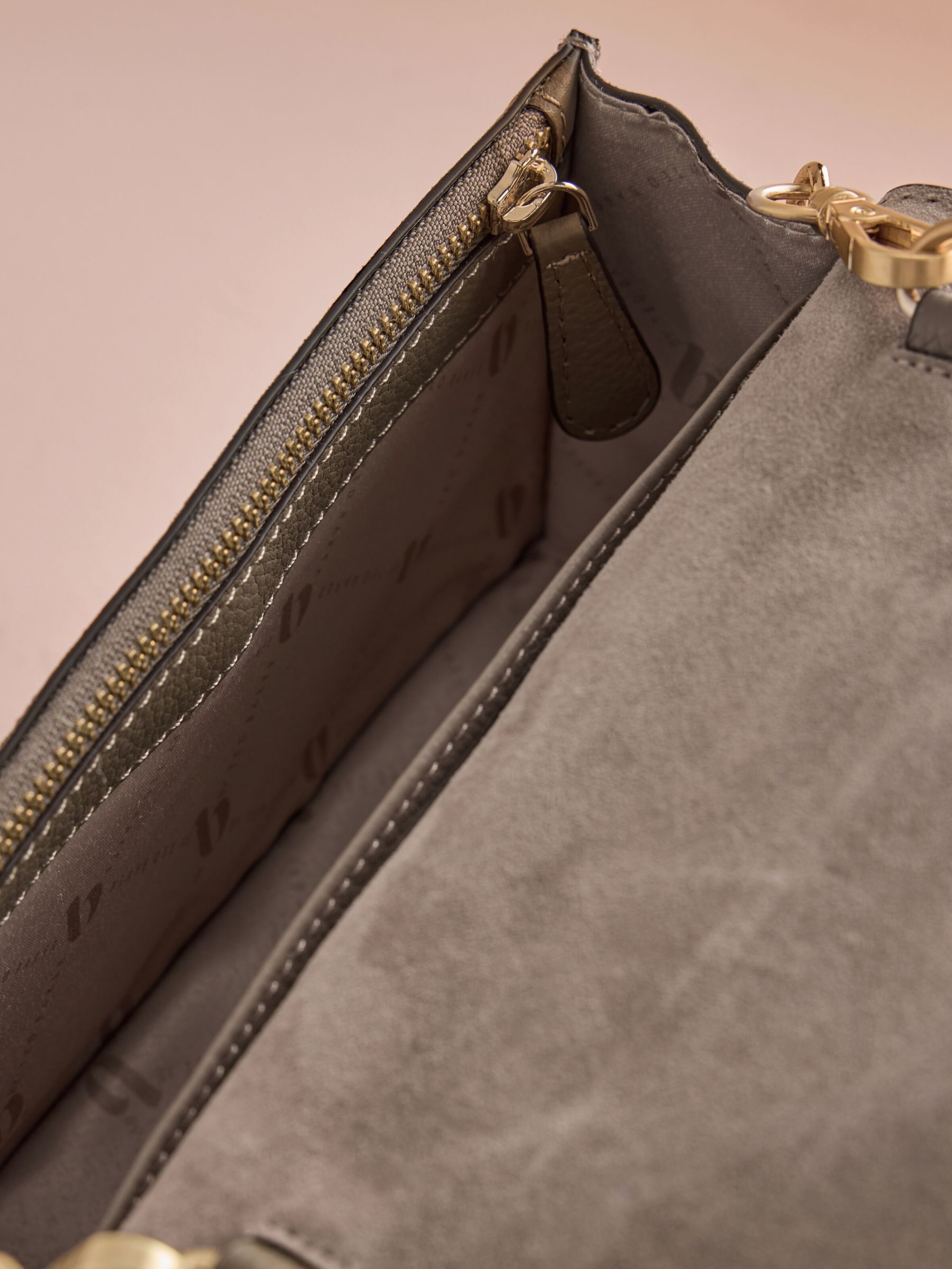 B by Ted Baker - Bolso de hombro en marrón