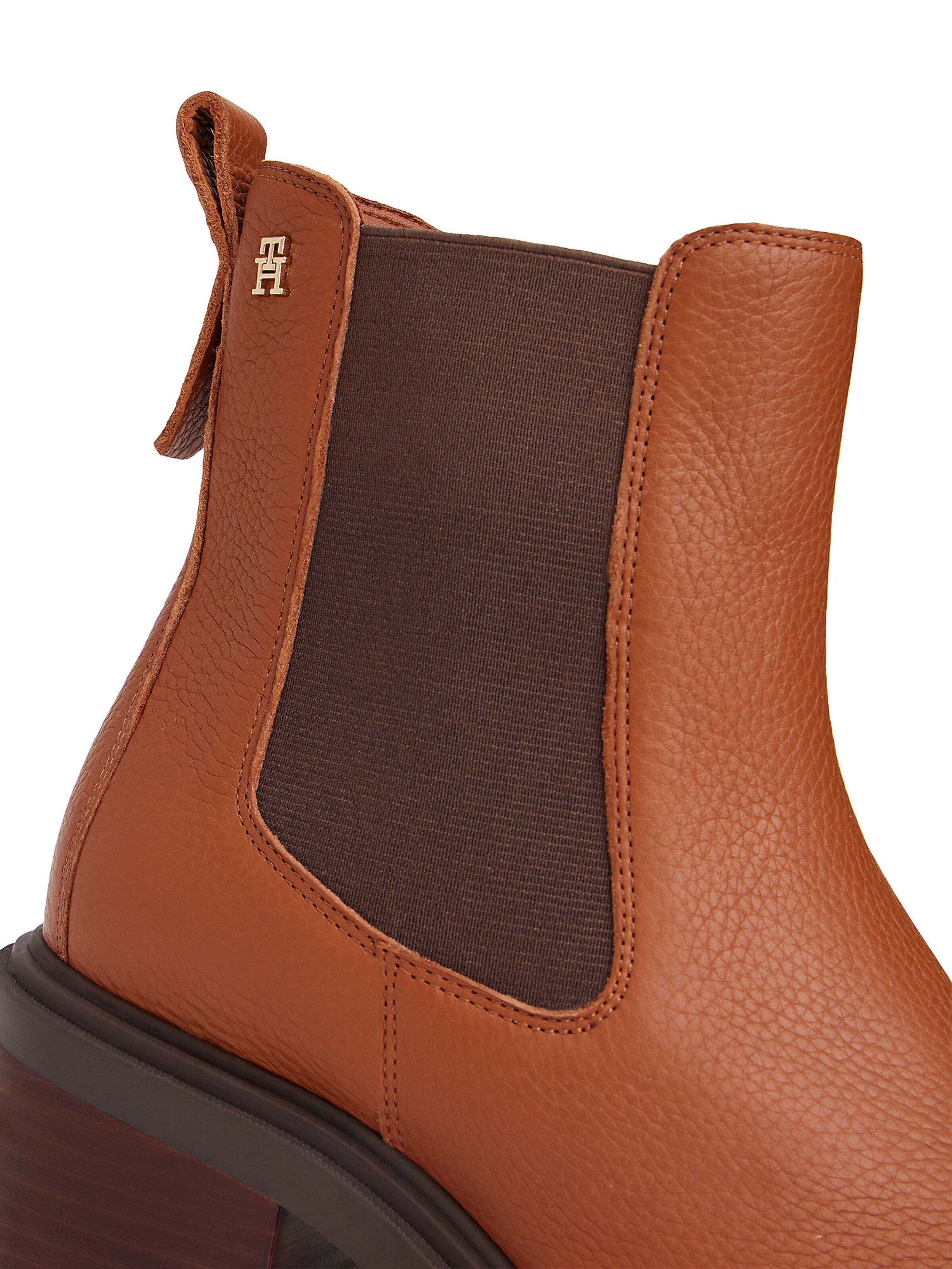 TOMMY HILFIGER Chelsea Boots in Brown