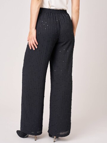 Deeluxe Loosefit Hose‌‌‌ in Schwarz